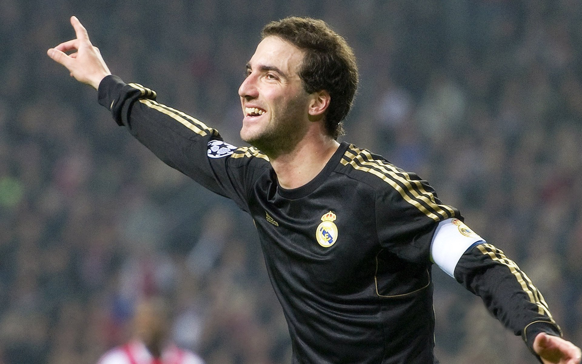 中国香港队赛制深度分析:如何通过战术优化提升整体表现,香港的比赛