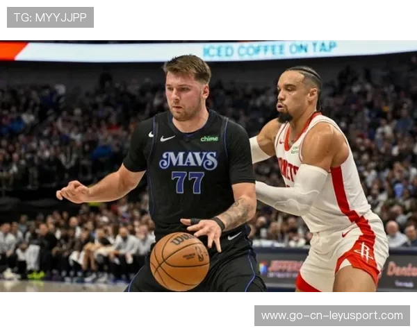 东契奇单打连续得手，独行侠稳住对抗